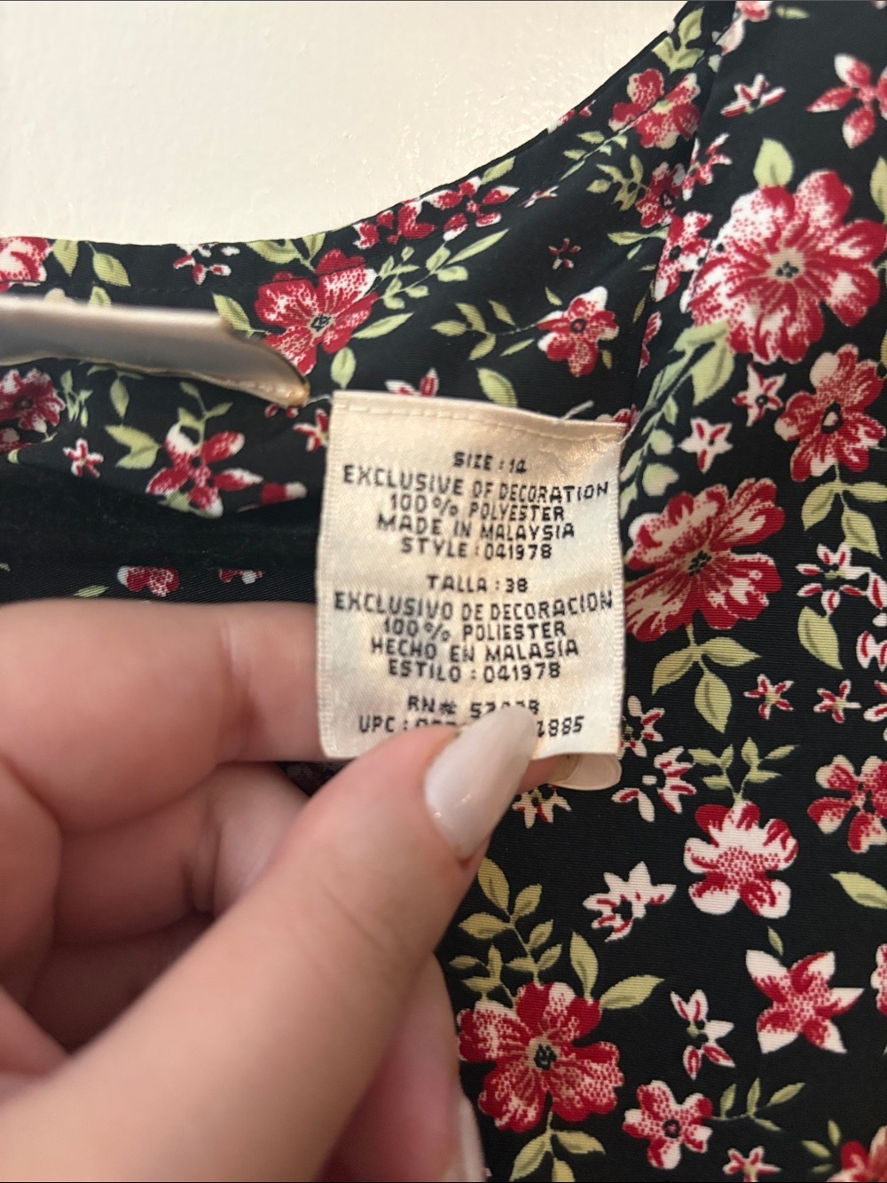 Sleeveless Black Floral Maxi Dress with Pink Flowers - Picture 4 of 7